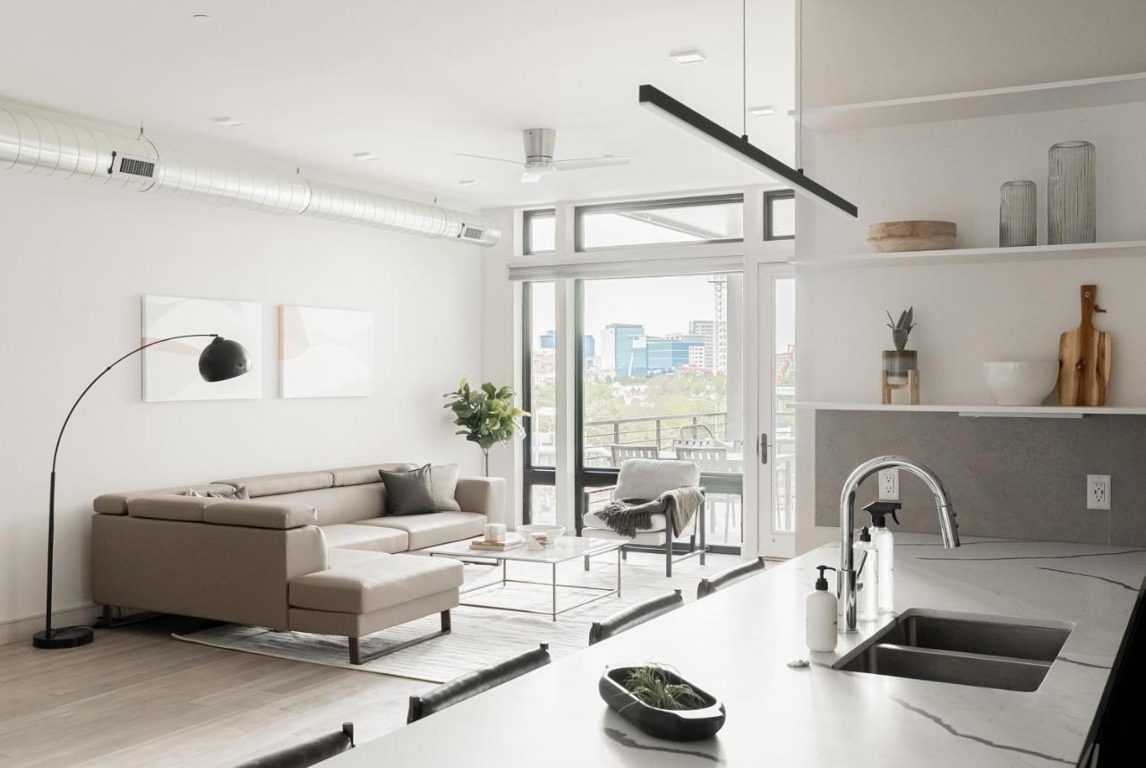 Luxurious Escape - Walk To Empower Field - Tesoro Villa Denver Bagian luar foto