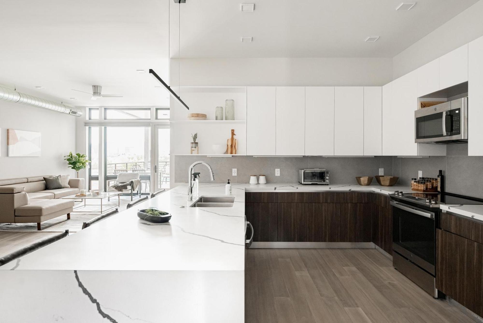 Luxurious Escape - Walk To Empower Field - Tesoro Villa Denver Bagian luar foto